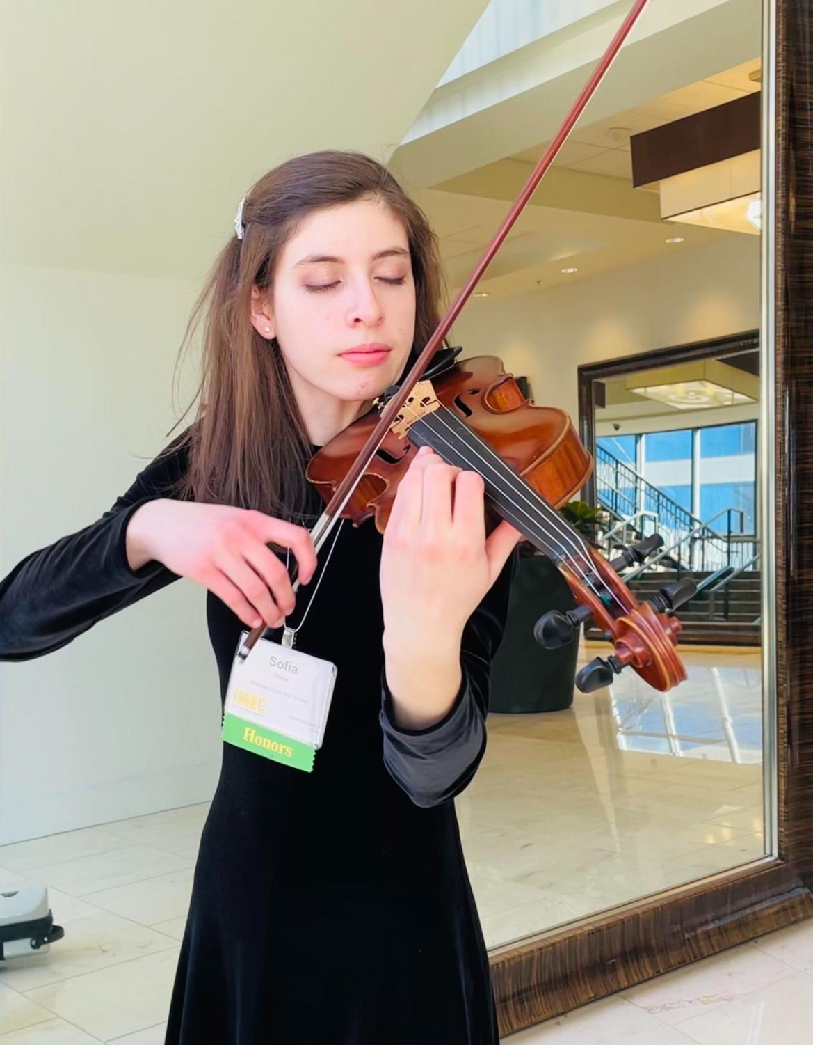 Practice Makes Perfect for Violinist Sofia Grimes – The Independent